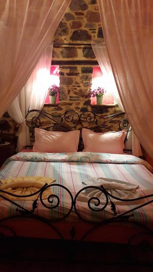 Hotel Ippoliti à Palaioi Poroi Extérieur photo